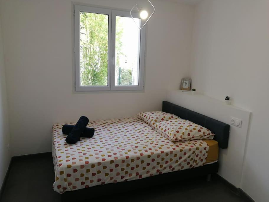 Villa Au Calme Avec Exterieur Et Parking Gratuit Aux Portes D'Aix Et Marseille Emplacement Ideal Экстерьер фото